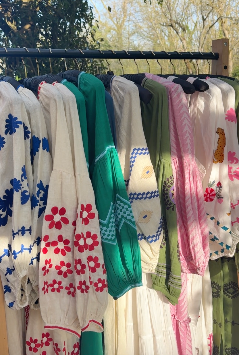 DRESSES & KAFTANS