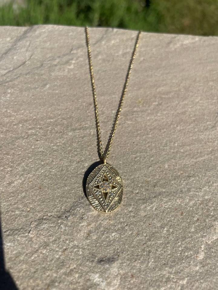 The Calypso Necklace ↠ Short