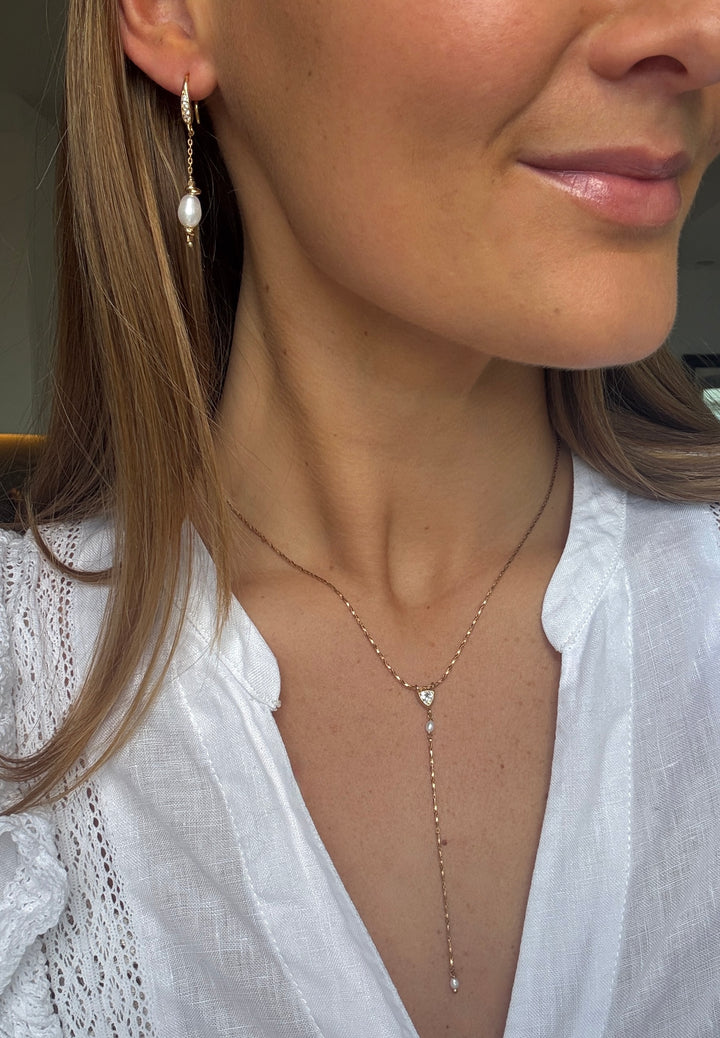 The Heritage Drop Down Necklace ↠ Pearl