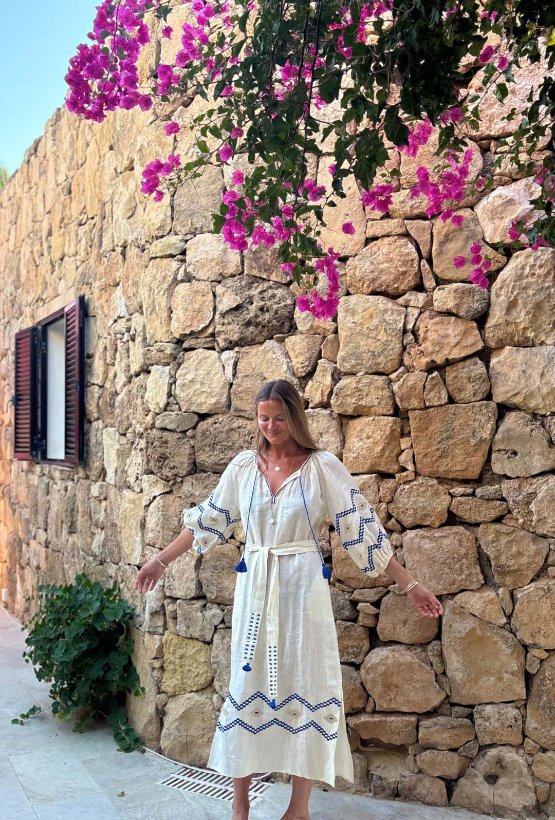 The Aztec Rio Veronica Dress ↠ Ecru &amp; Royal Blue