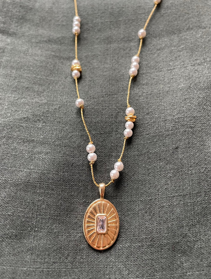 The Baby Ubud Necklace ↠ Pearl &amp; Astral