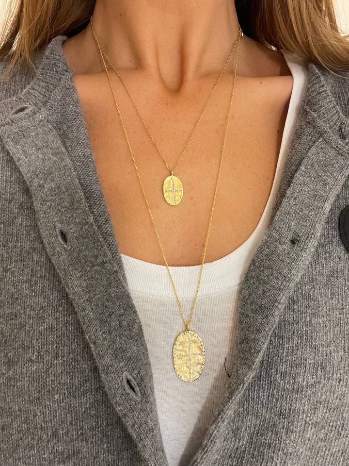 The Bazile Short Necklace ↠ White