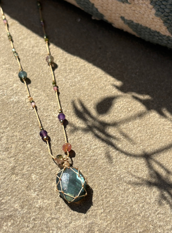 The Nymeria Necklace ↠ Labradorite